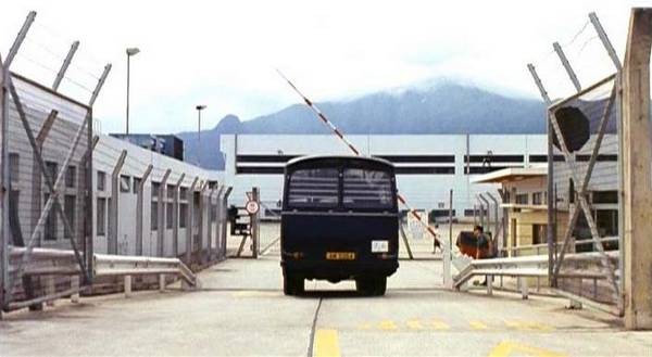 Nu Zi Jian Yu Fotoğrafı