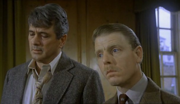 Ve Ayna Kırıldı Fotoğrafı