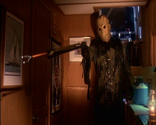 13. Cuma 8. Bölüm: Jason Manhattan'da Fotoğrafı