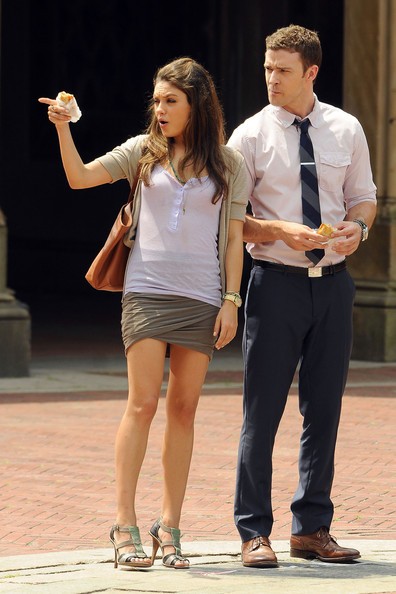 Arkadaştan Öte Fotoğrafı