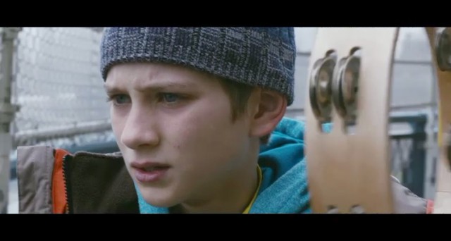 Çok Gürültülü ve Çok Yakın fotoğrafı