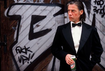 Duvara Karşı Fotoğrafı