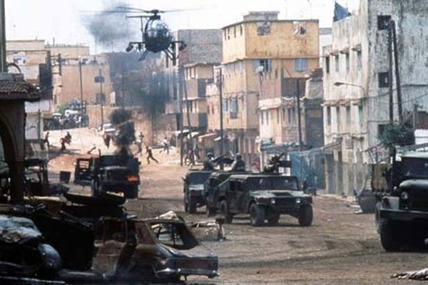 Kara Şahin Düştü fotoğrafı