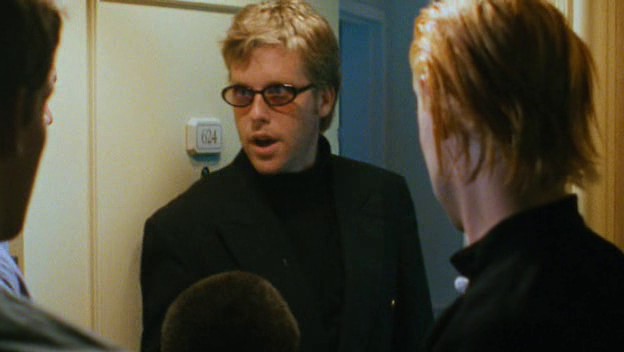 Tekme Düşkünü Fotoğrafı