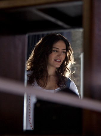 Aşk Tesadüfleri Sever Fotoğrafı