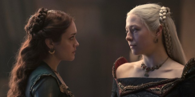 "House of the Dragon" İkinci Sezonunda Rhaenyra ve Alicent İçin İki Ayrı Fragman Yayınladı!