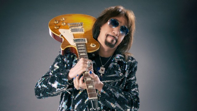 Kiss Grubunun Efsanevi Gitaristi Ace Frehley Hayatını Kaybetti.