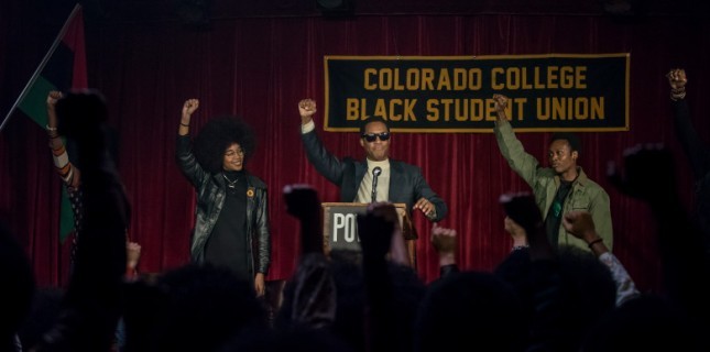 Karanlıkla Karşı Karşıya: Tanrı Beyaz Amerika’yı Korusun! (Film Eleştirisi)