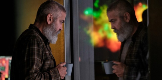 The Midnight Sky Fragmanı Yayınlandı