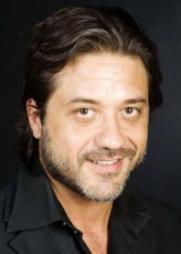 Enrique Arce fotoğrafı