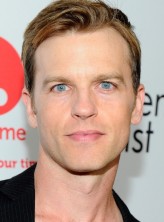 Trevor St. John fotoğrafı