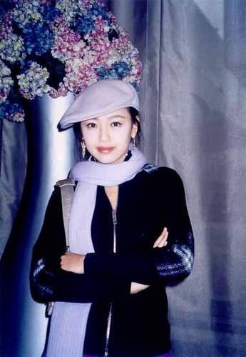 Kang Seong-yeon fotoğrafı