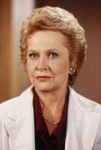 Georgann Johnson fotoğrafı