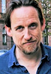 Neil Bell fotoğrafı