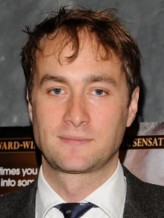 Oliver Chris fotoğrafı