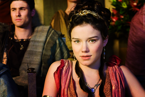 Hanna Mangan Lawrence fotoğrafı