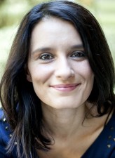 Sanem Öge fotoğrafı