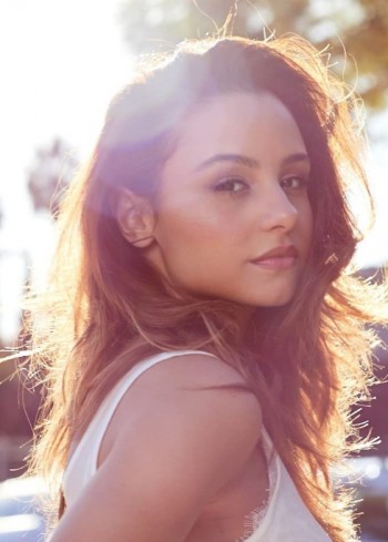 Aimee Carrero Fotoğrafı