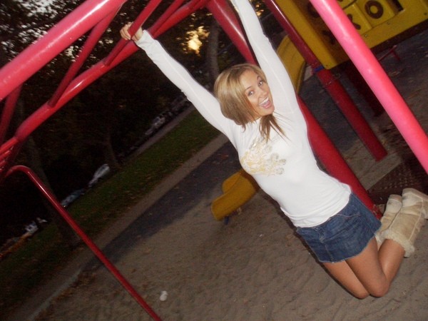 Tiffany Thornton Fotoğrafı