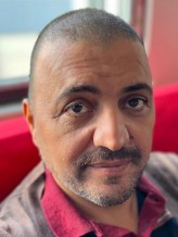 Şinasi Yurtsever fotoğrafı