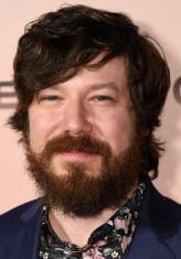 John Gallagher Jr. fotoğrafı
