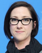 S.J. Clarkson fotoğrafı