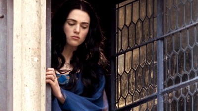 Katie McGrath Fotoğrafı