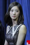 Lee Chung-ah Fotoğrafı