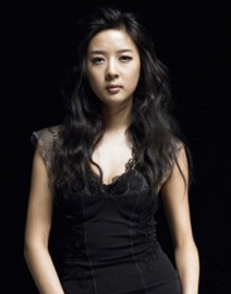Lee Chung-ah Fotoğrafı