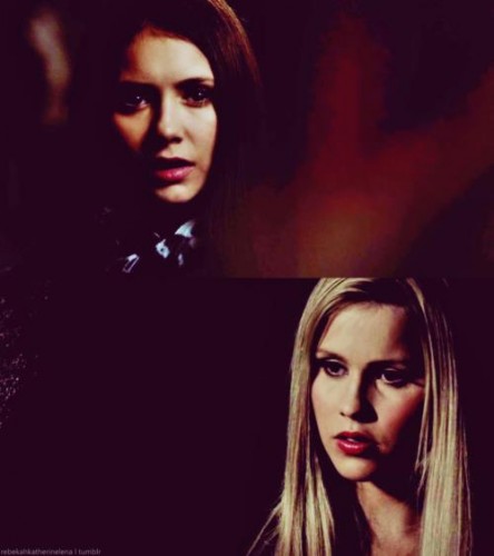 Claire Holt Fotoğrafı