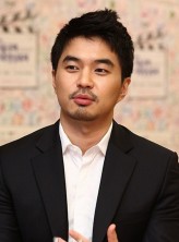 Jung Joon fotoğrafı