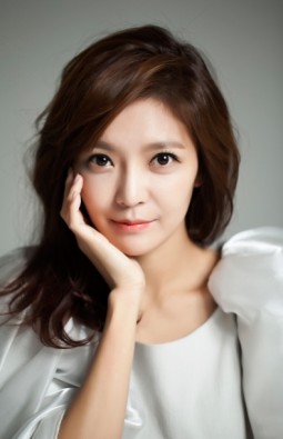 Shim Min Fotoğrafı