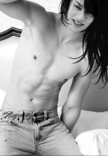 Kim Hee Chul Fotoğrafı