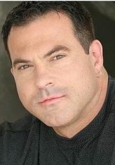 Grant Roberts fotoğrafı