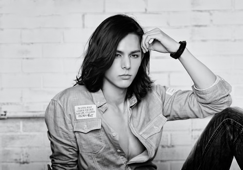 Lee Hyun-jae Fotoğrafı