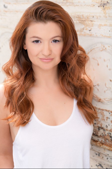 Leah McKendrick Fotoğrafı