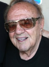 George Barris (i) fotoğrafı