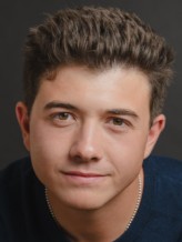 Bradley Steven Perry fotoğrafı