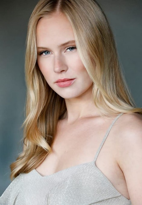 Danika Yarosh Fotoğrafı