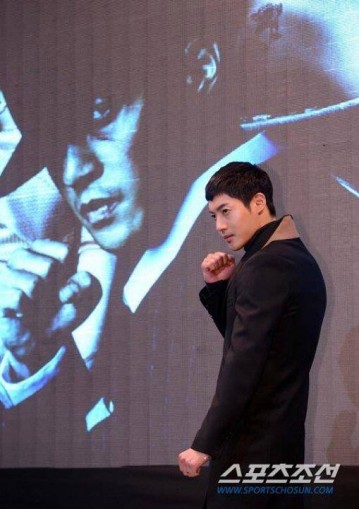 Kim Hyun Joong Fotoğrafı