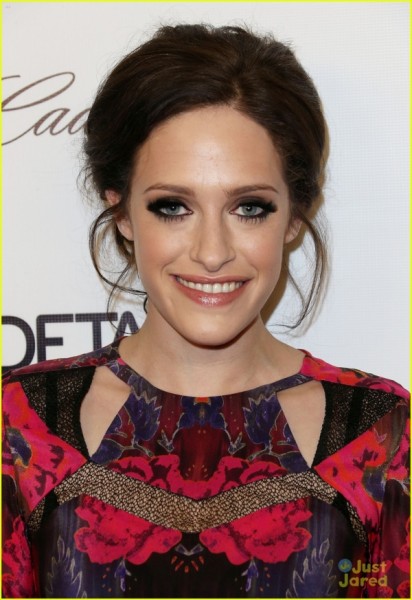 Carly Chaikin Fotoğrafı