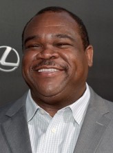 Leonard Earl Howze fotoğrafı