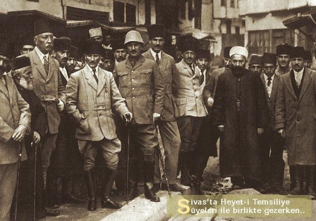 Mustafa Kemal Atatürk Fotoğrafı