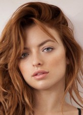 Francesca Eastwood fotoğrafı