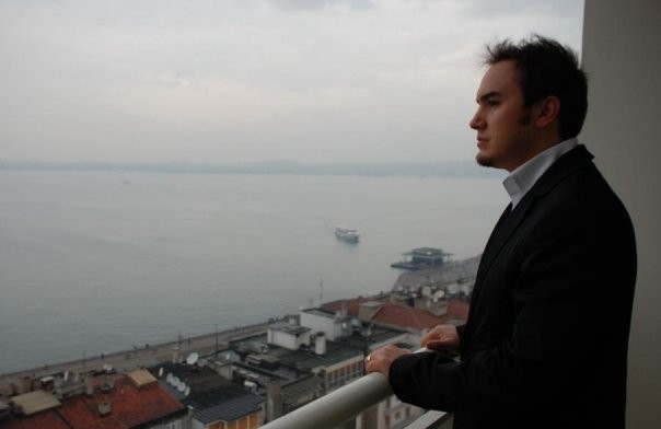 Mustafa Ceceli Fotoğrafı