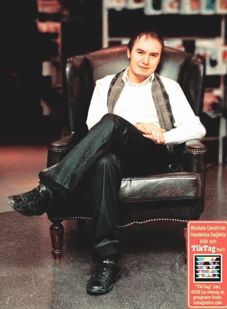 Mustafa Ceceli Fotoğrafı