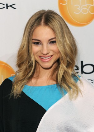 Allie Gonino Fotoğrafı