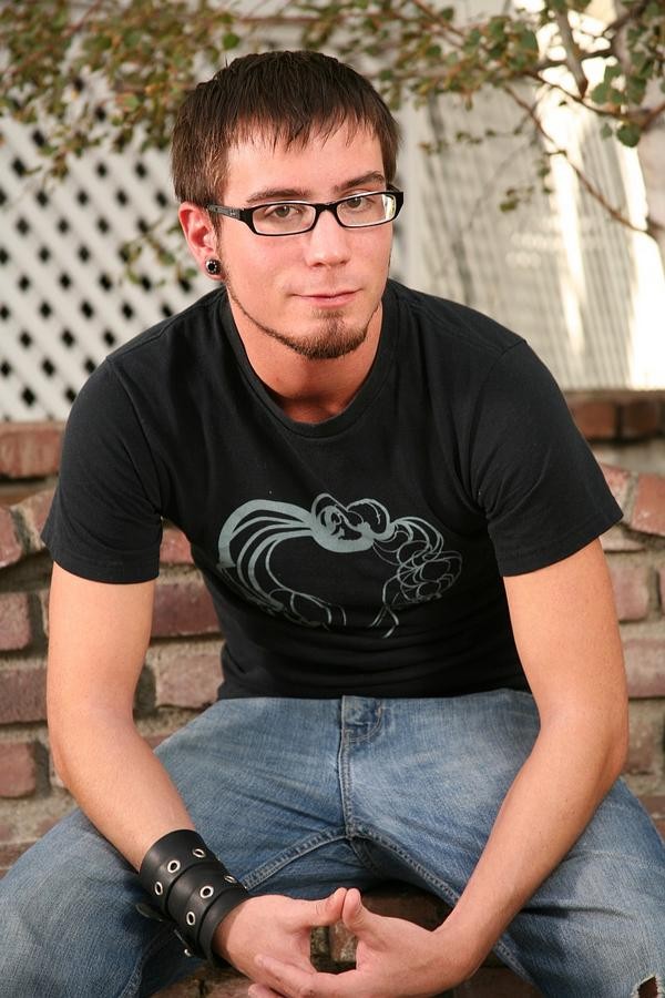 Dane Cross Fotoğrafı