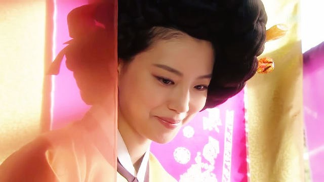 Moon Chae-won Fotoğrafı