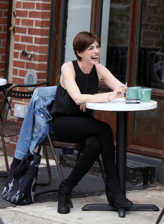 Anne Hathaway Fotoğrafı